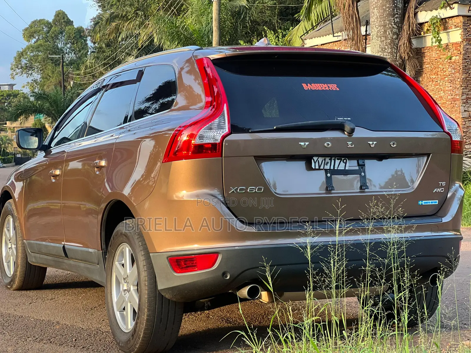 Volvo XC60 2011 Brown