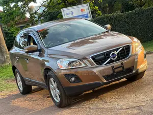 Volvo XC60 2011 Brown