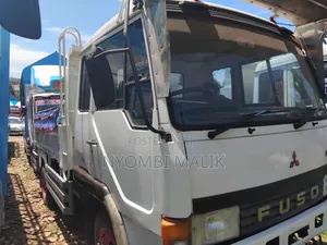 Fuso Tipper