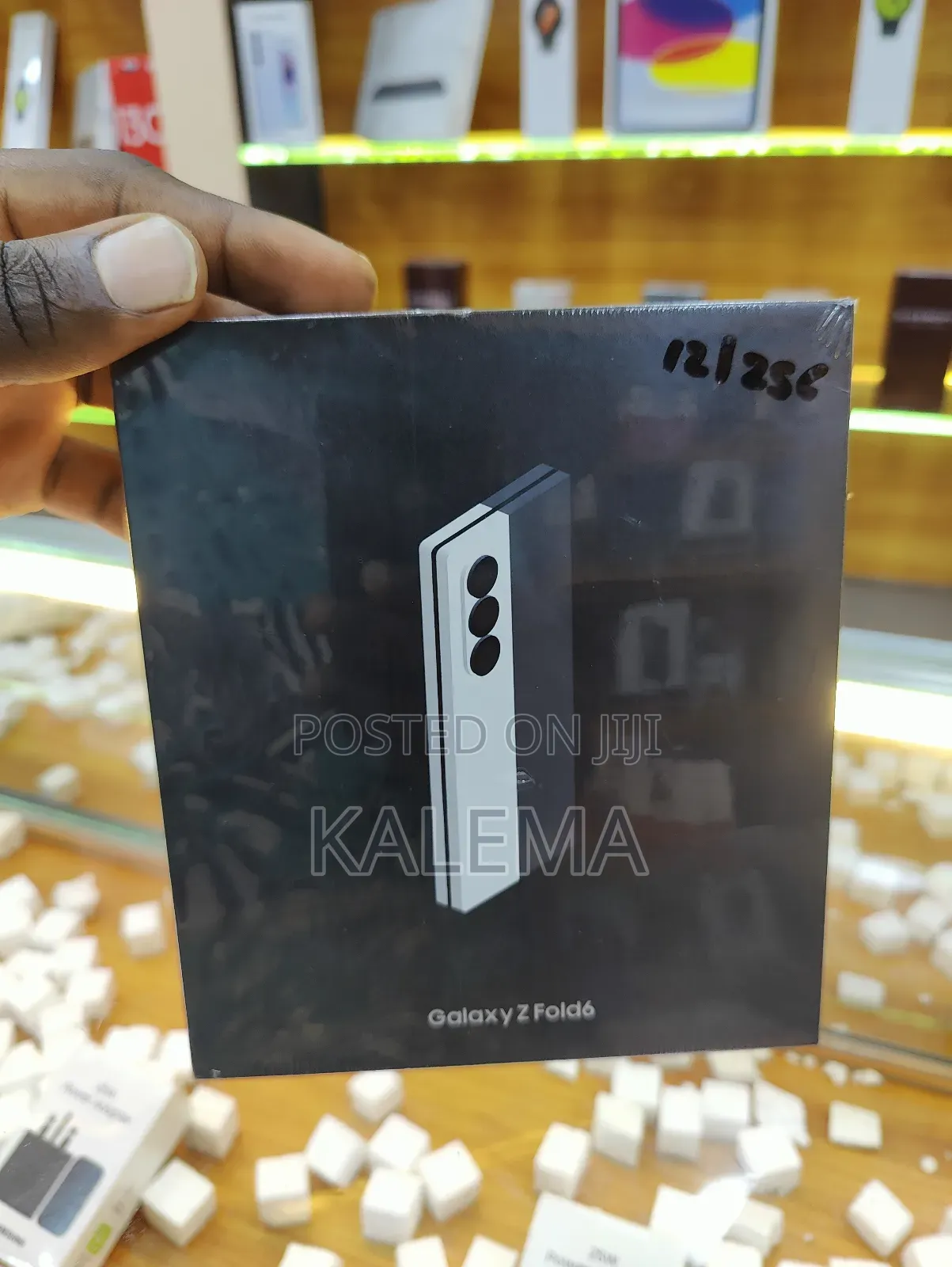 New Samsung Galaxy Z Flip6 256 GB Silver