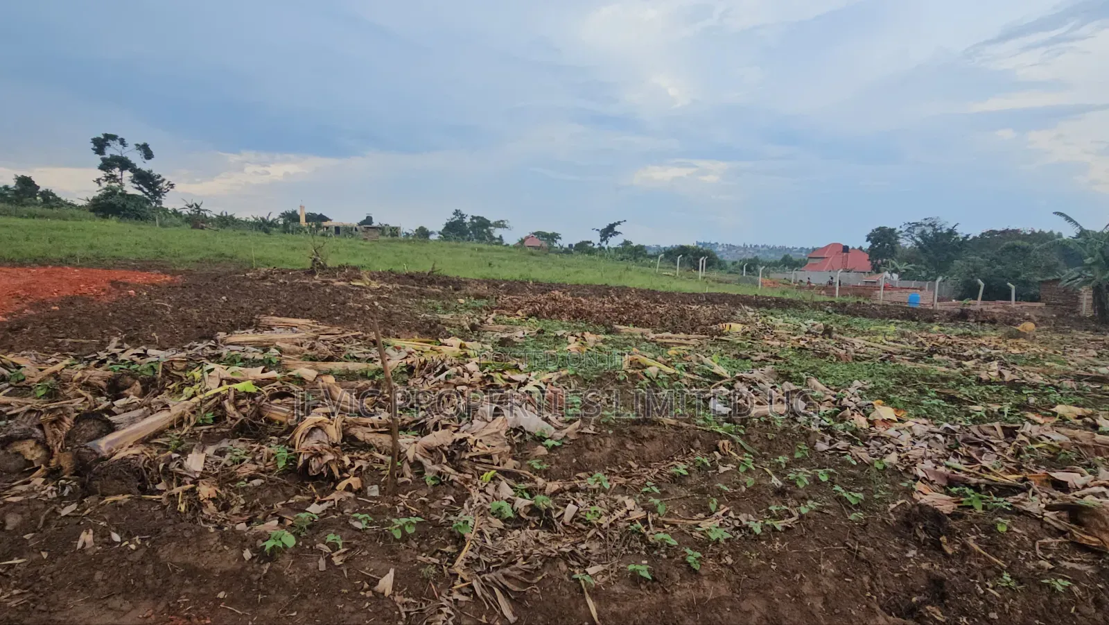 Plots for Sale at Kakiri -Kikugi Town.