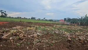 Plots for Sale at Kakiri -Kikugi Town.