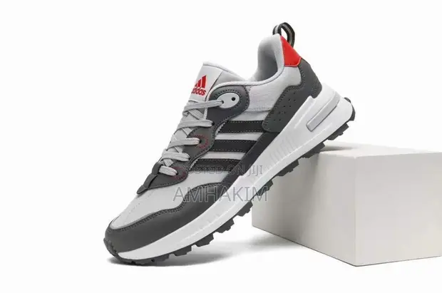 New Men's Comfortable Adidas Casual Sneakers in Stock for sale - Amhakim   Price: USh 185,000 on Jiji.ug [Central Division]