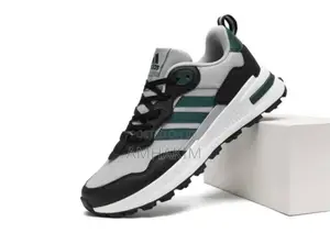 New Men's Comfortable Adidas Casual Sneakers in Stock