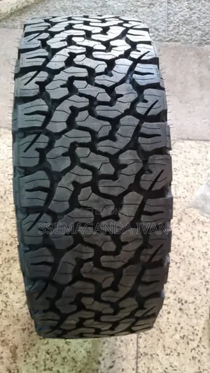 265/60r18 119/116s Bf Goodrich Original Tyres