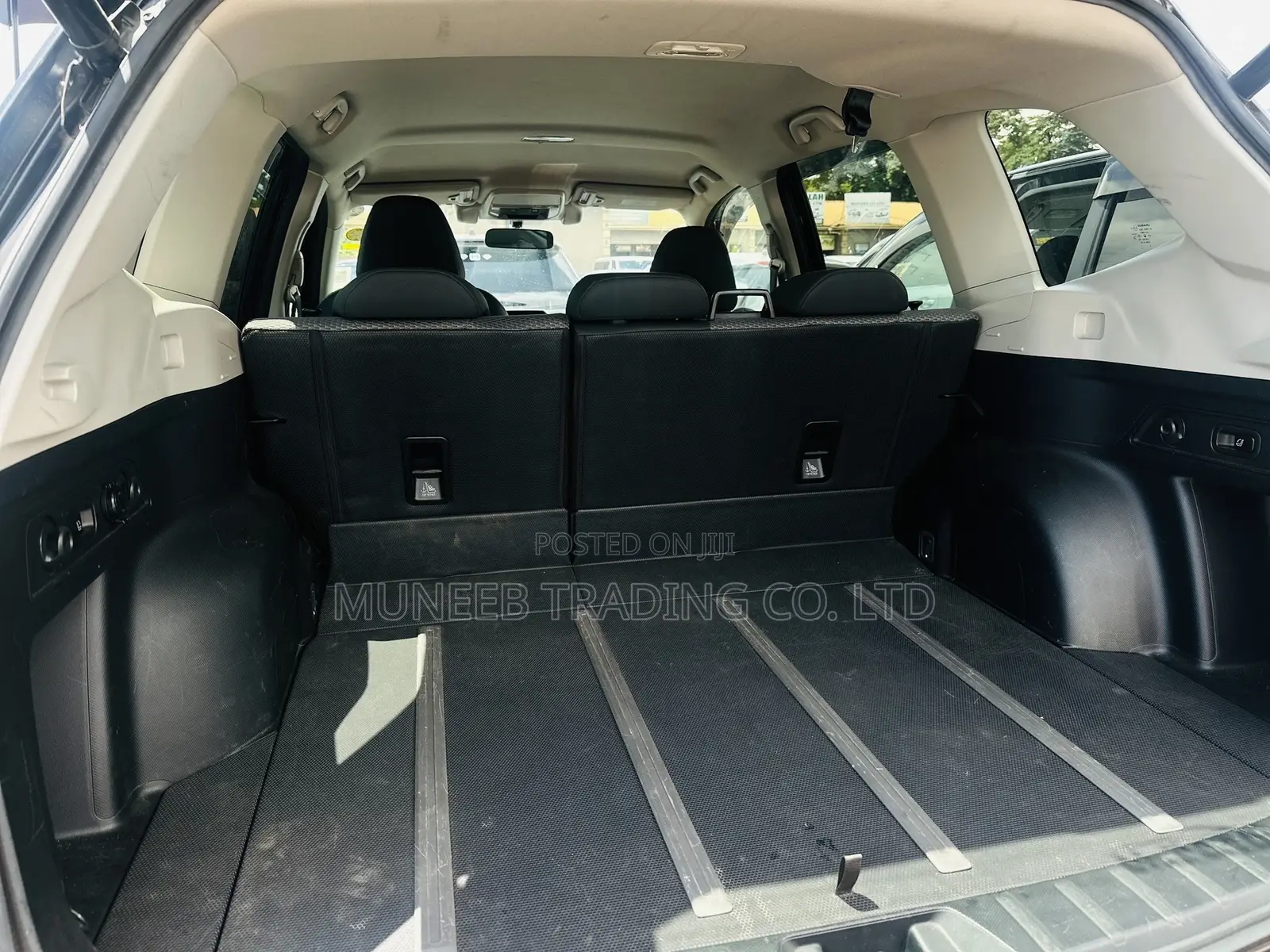 Subaru Forester Base AWD 2019 Black