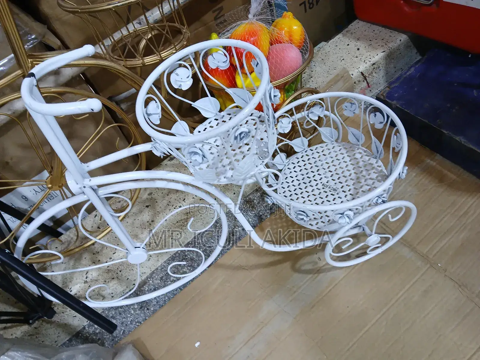 European Retro Style Bicycle Flower Pot Vessel Decor Holder