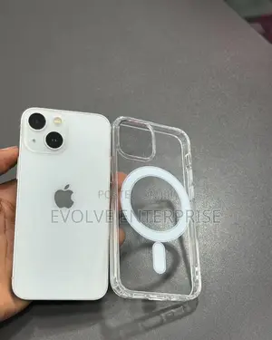 iPhone 14 Plus Transparent Magsafe Case