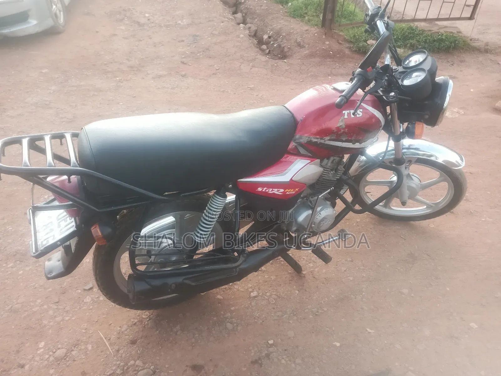 TVS HLX 125 2022 Red