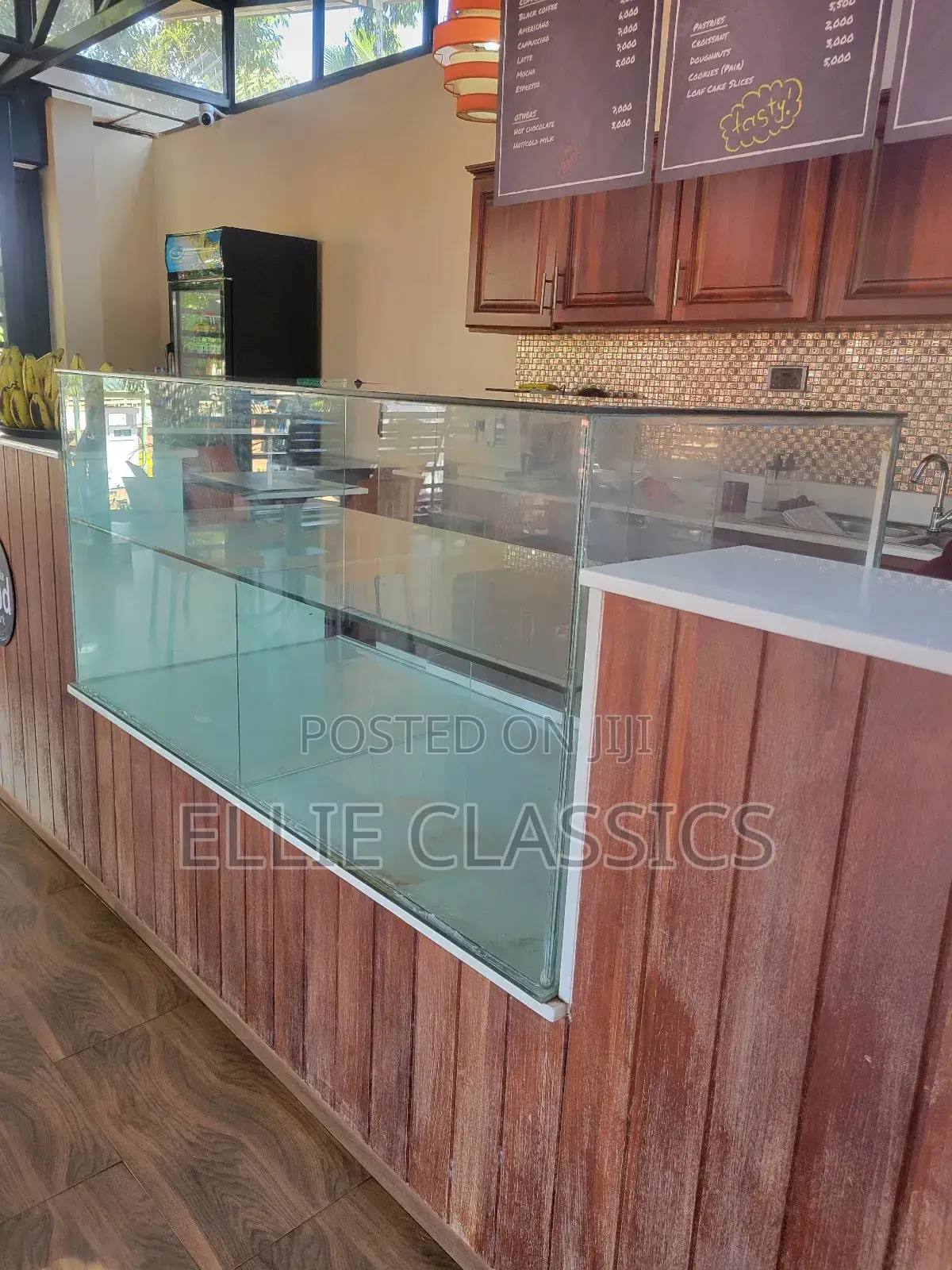 Glass Counter