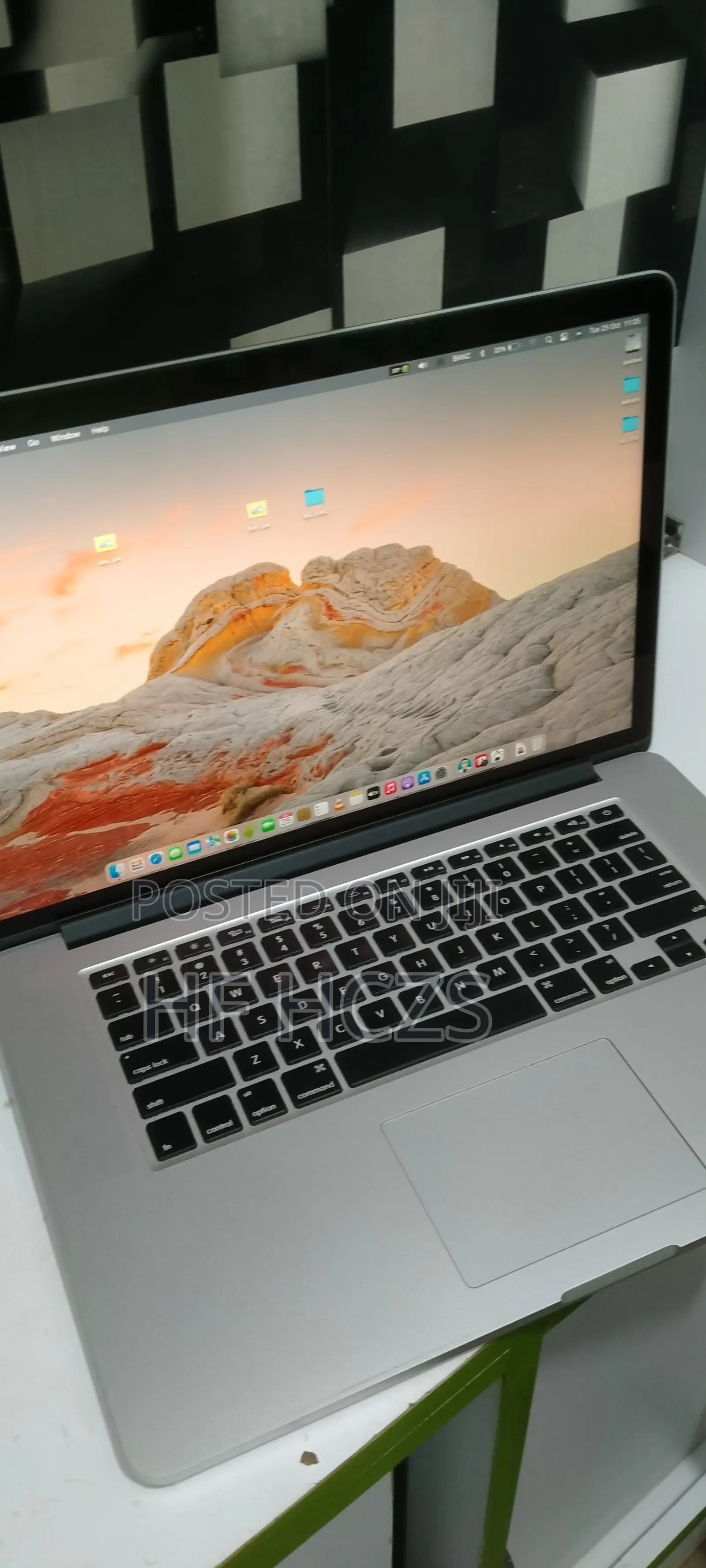 Laptop Apple MacBook Pro 2015 16GB Intel Core i7 SSD 256GB