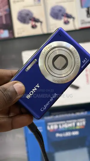 Sony Digital Camera W330