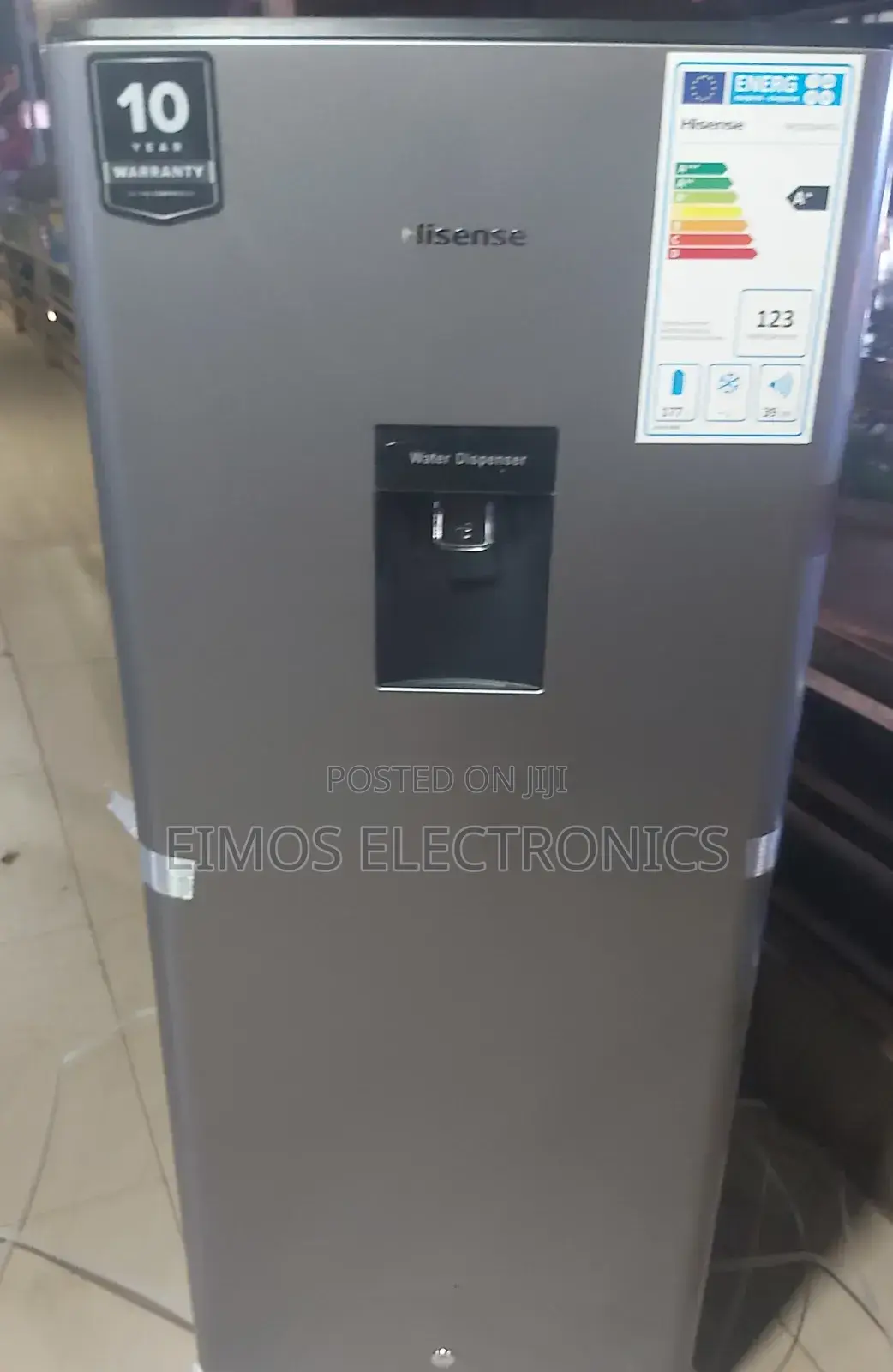 229l Hisense Fridge With Despenser