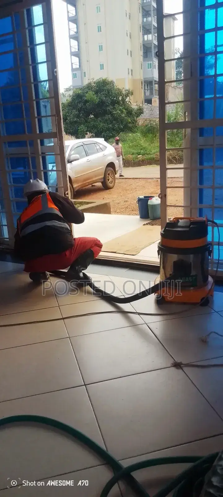 Window Vacuuming Services
