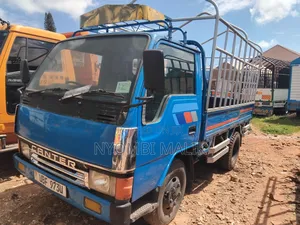 Photo - Ccanter Short Big Tyres
