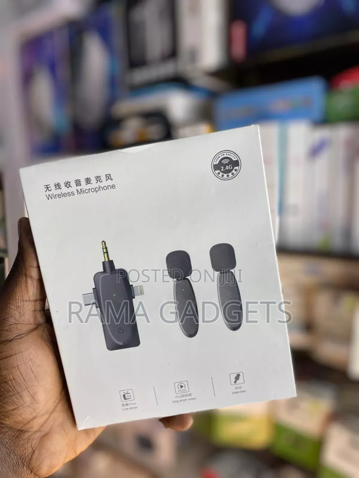 3 in 1 Wireless Lavalier Microphones