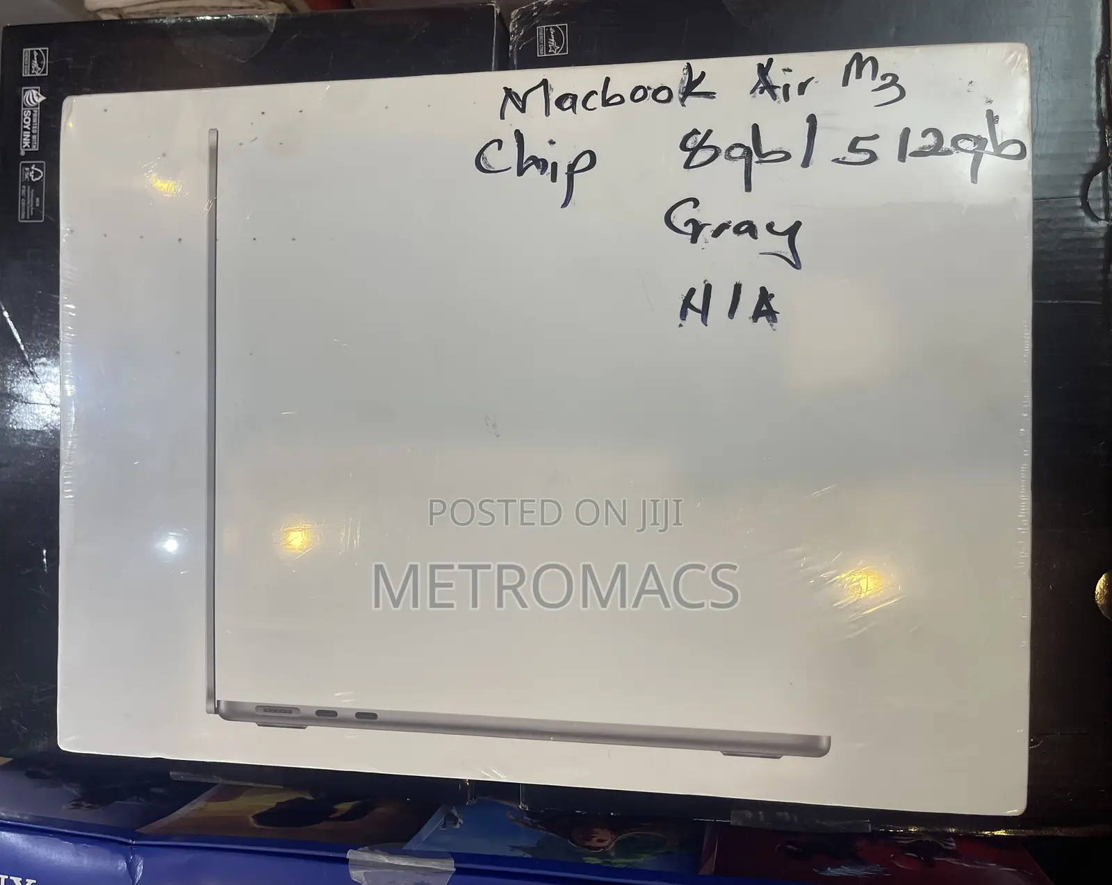 New Laptop Apple MacBook Air 2024 M3 13-Inch 8GB Apple M3 SSD 512GB