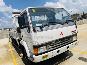 Fuso Mignon 6d16 Engine Original Body