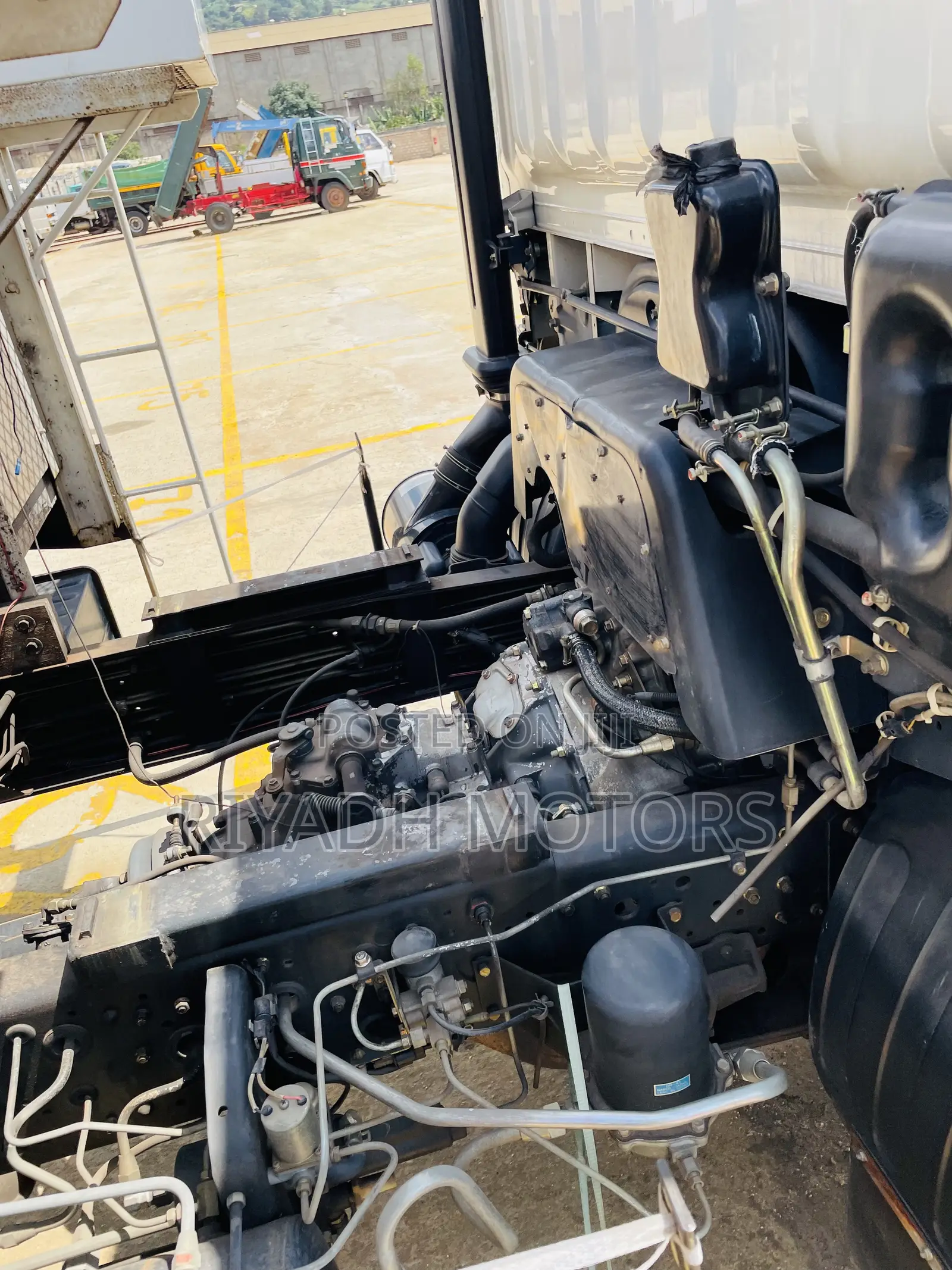 Fuso Mignon 6d16 Engine Original Body
