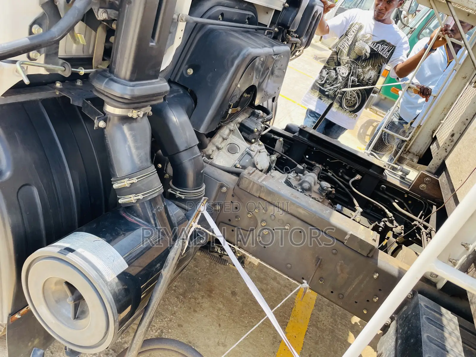 Fuso Mignon 6d16 Engine Original Body