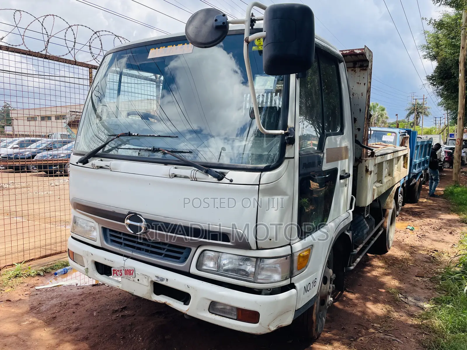 Hino Dumper White Color