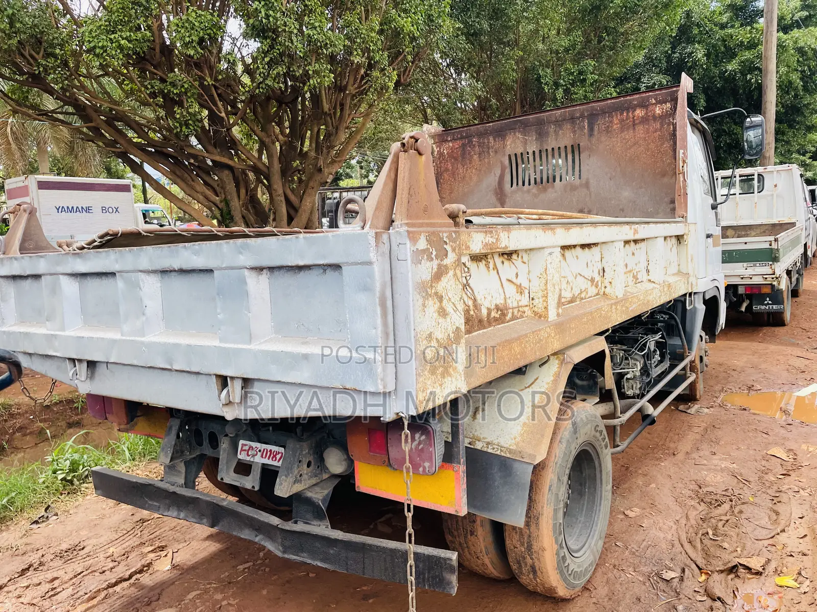 Hino Dumper White Color