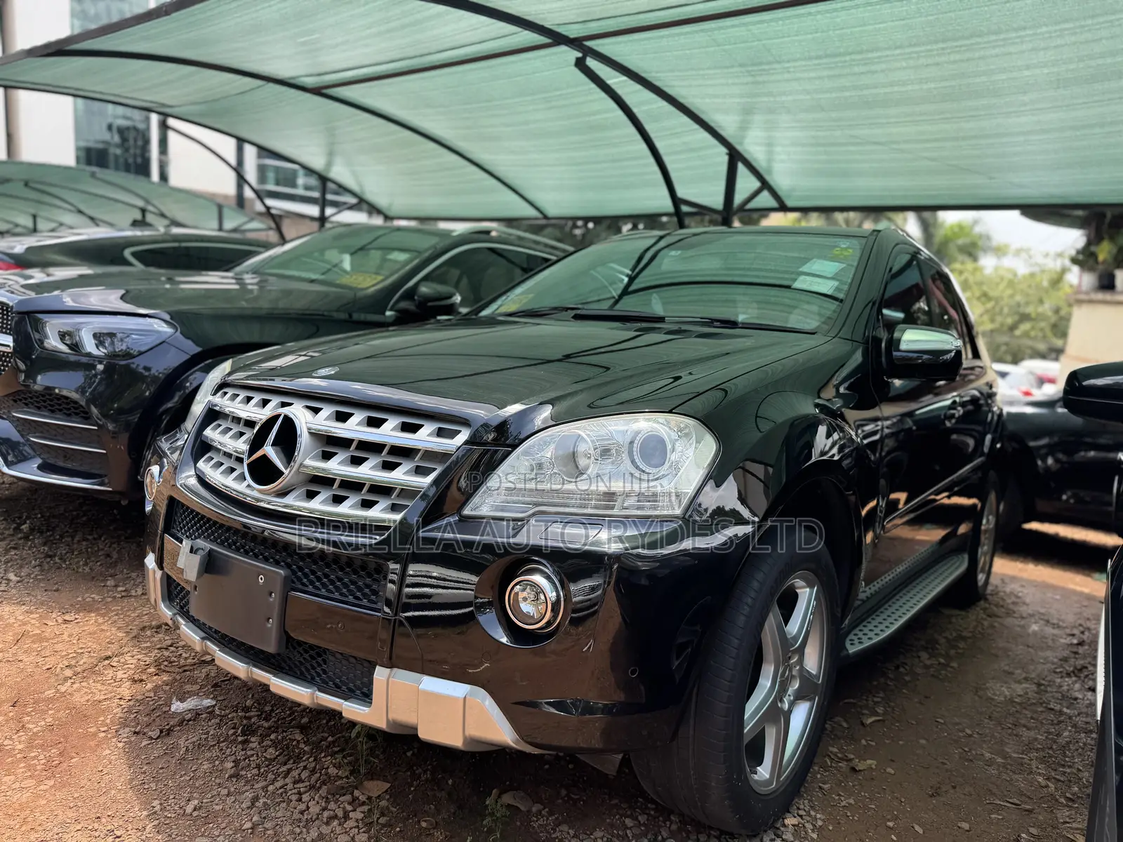 Mercedes-Benz M Class 2011 Black