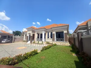 Furnished 5bdrm House in Najjera Gated Estate, Kira for sale