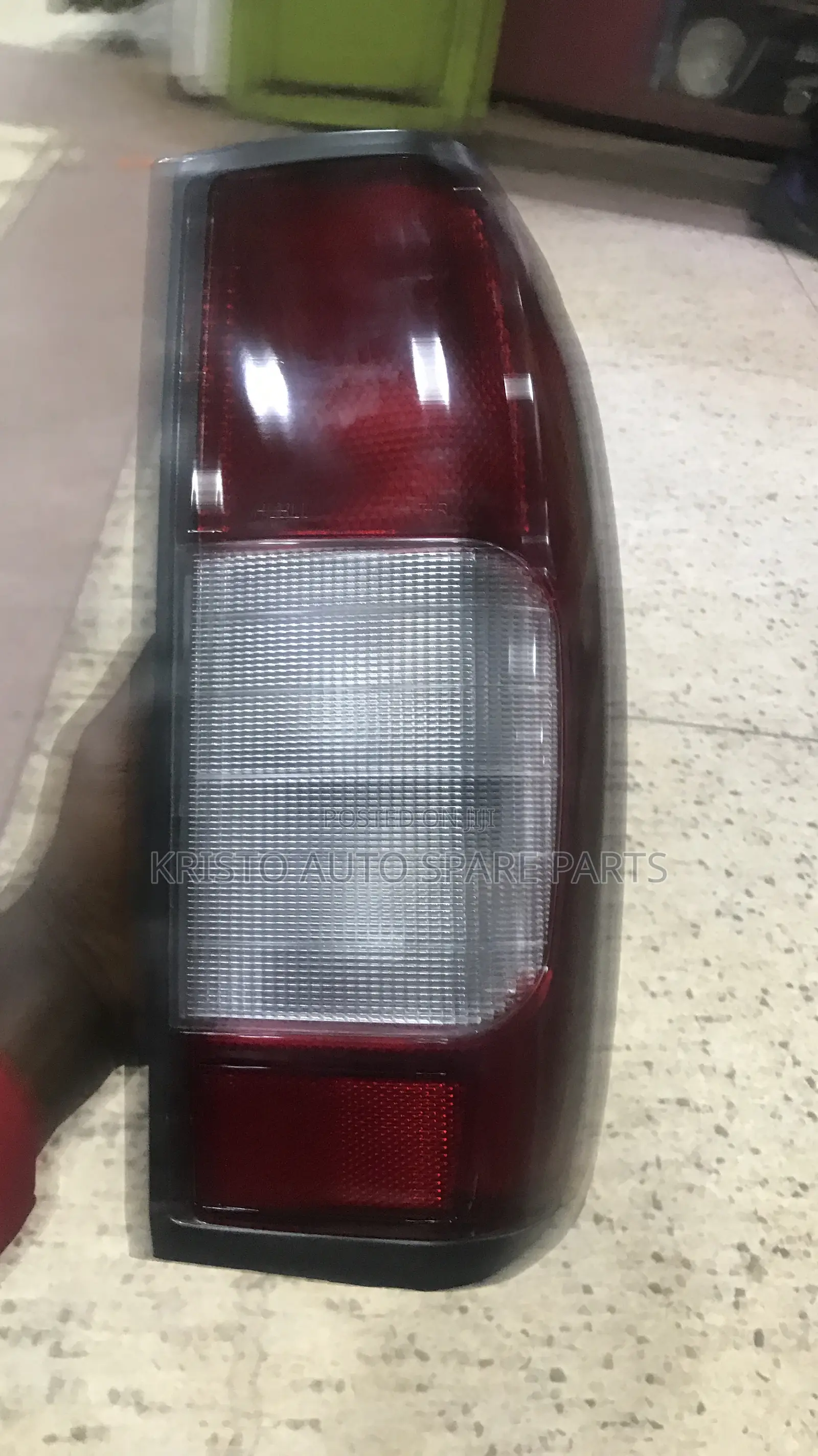 Backlights Nissan Hardbody