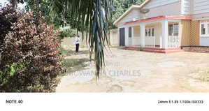 3bdrm Bungalow in Fs Properties Ltd, Nakawa for rent