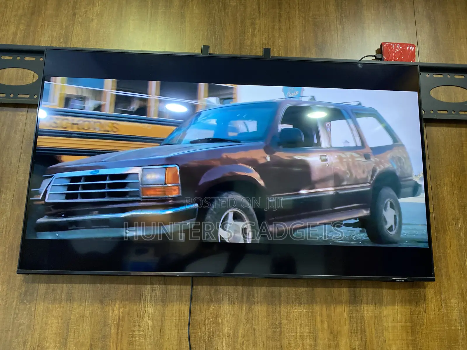 75 Inch Samsung Brand New Cu8000 Smart Uhd Ultra Slim Tv