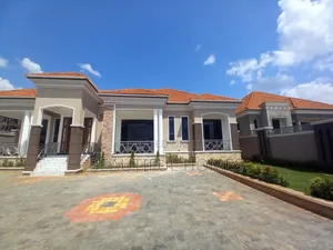 Furnished 5bdrm Bungalow in Najjera Gated, Central Division for sale