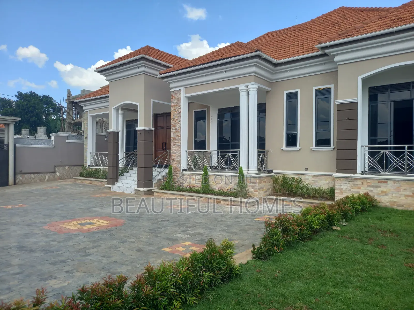 Furnished 5bdrm Bungalow in Najjera Gated, Central Division for sale