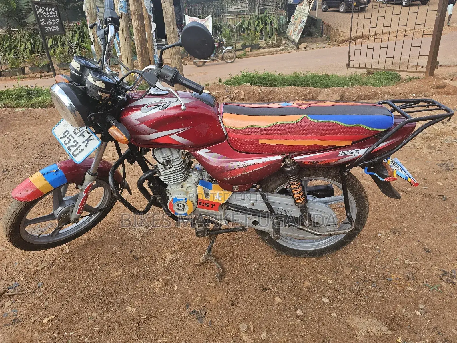 Bajaj CT 110X 2022 Red