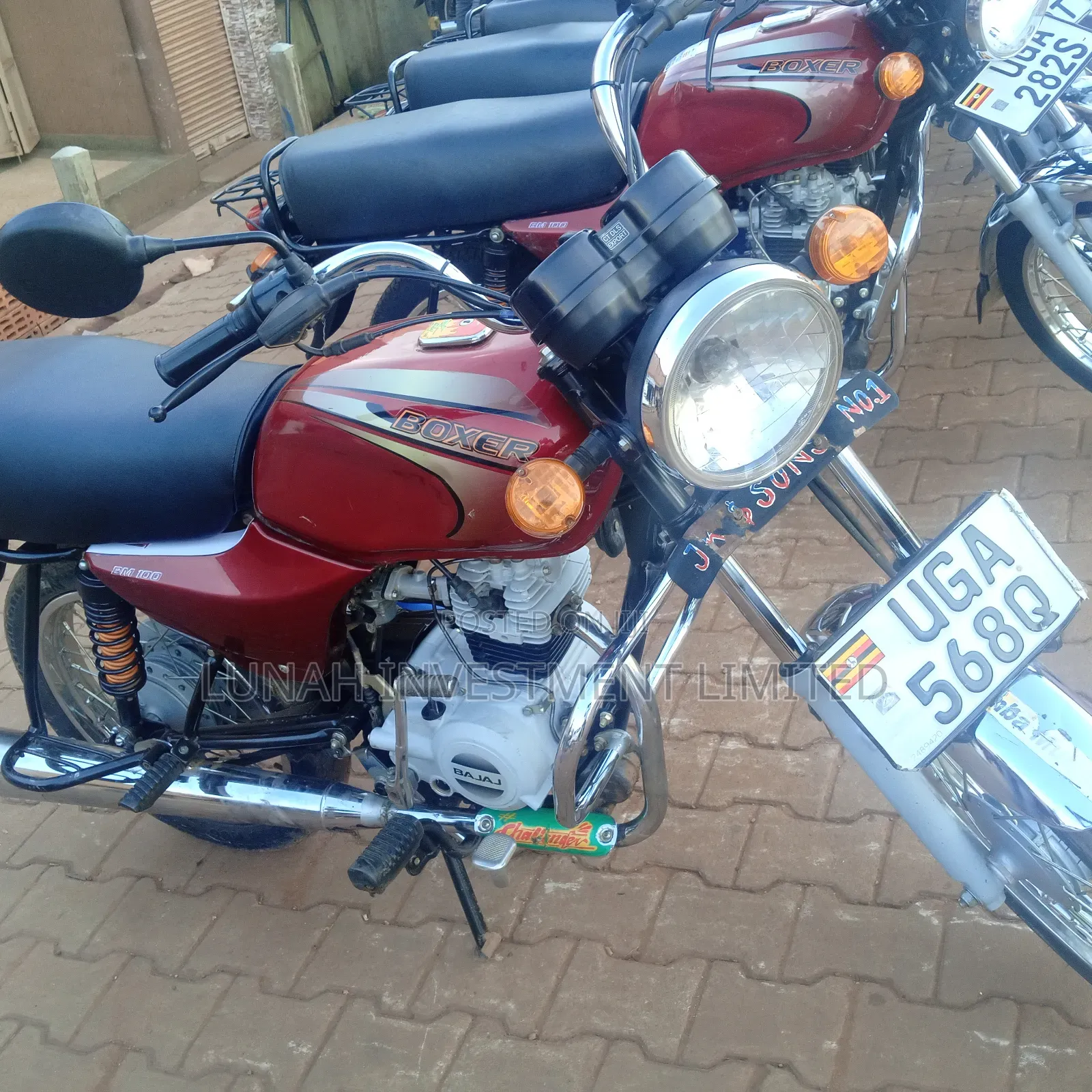 Bajaj Boxer 100 2024 Red