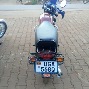 Bajaj Boxer 100 2024 Red