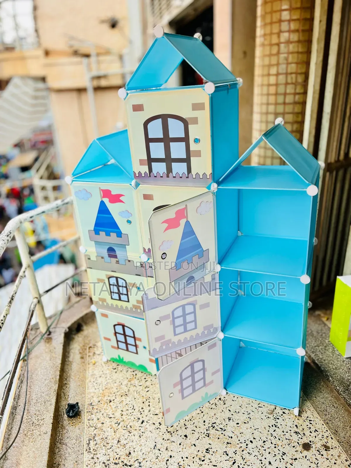 Kids Castle Closets