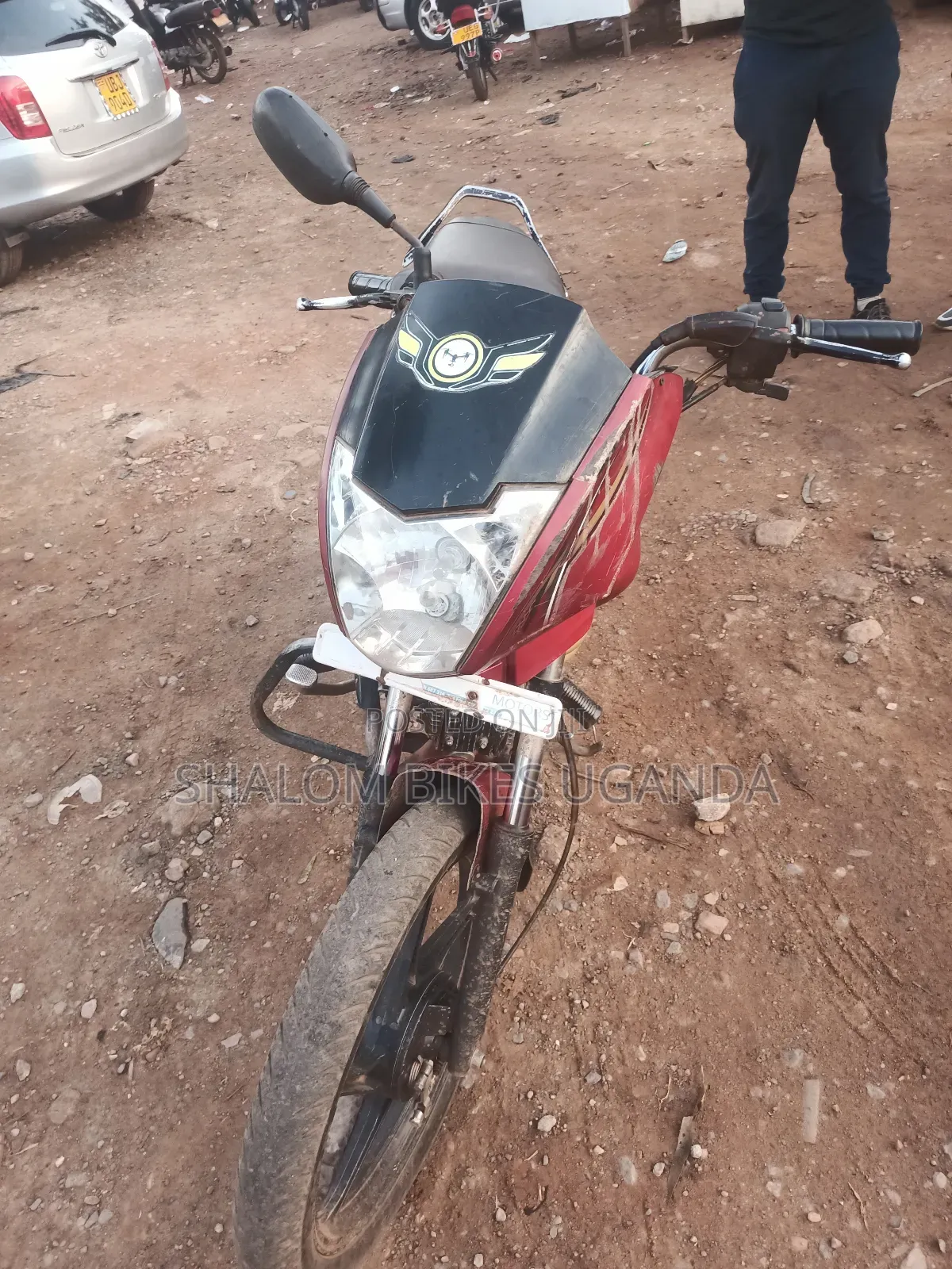 Mahindra Centuro 2018 Red