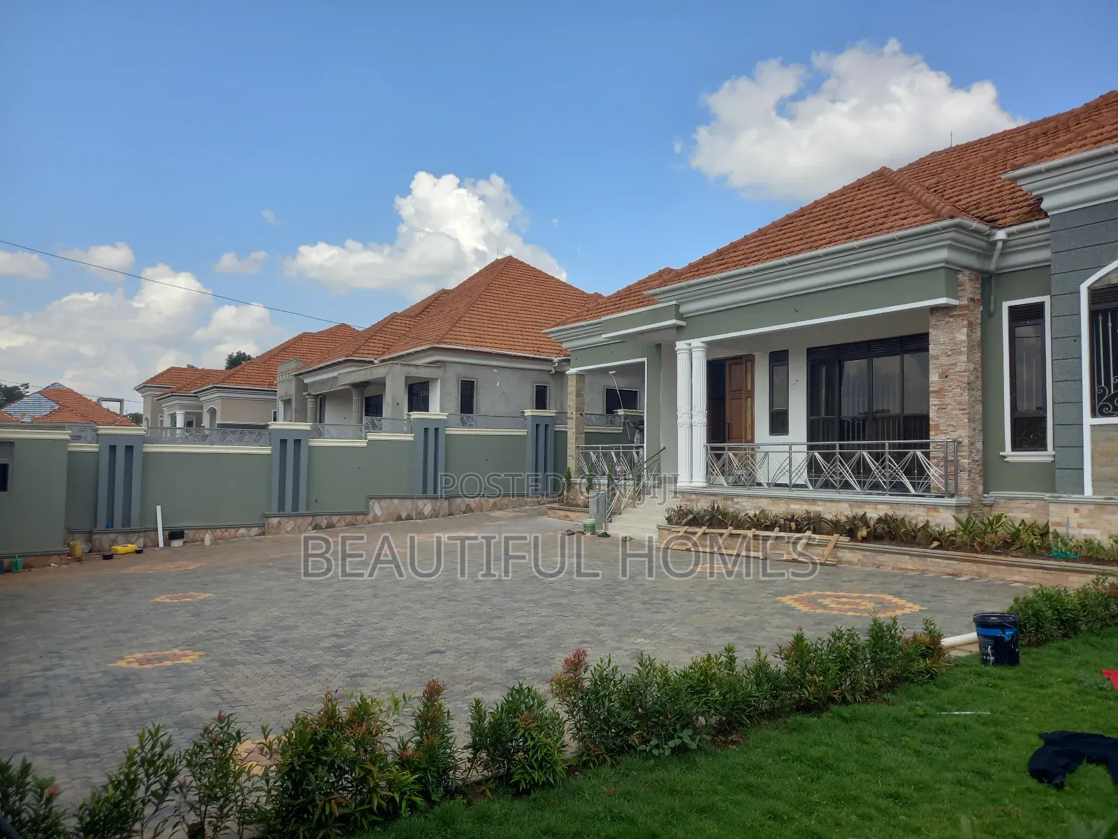 Furnished 5bdrm Bungalow in Najjera Rich, Central Division for sale