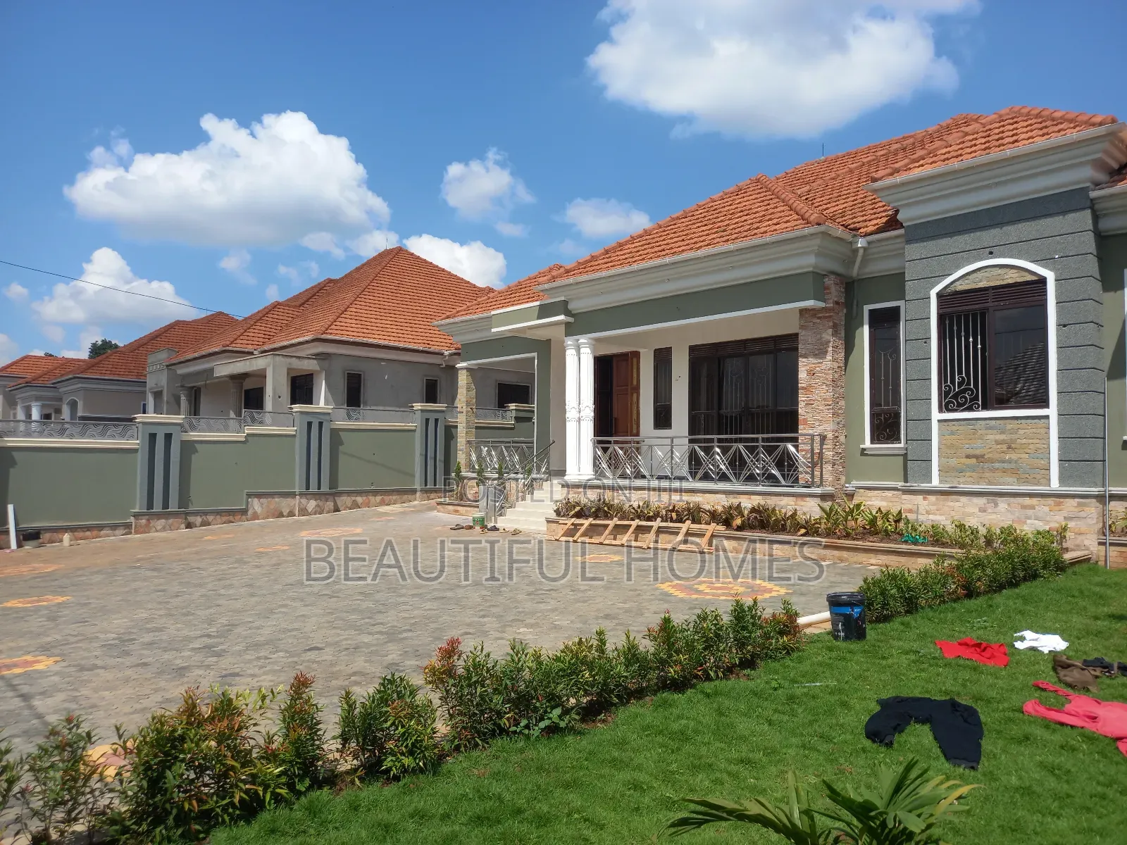 Furnished 5bdrm Bungalow in Najjera Rich, Central Division for sale