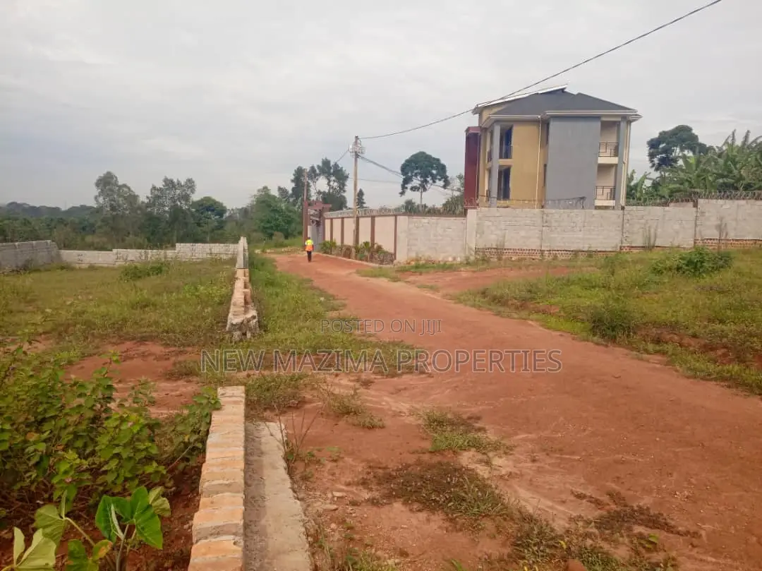 Very Beautiful Plot Rich Neighbors on Sale Kitende Ntebe Rd