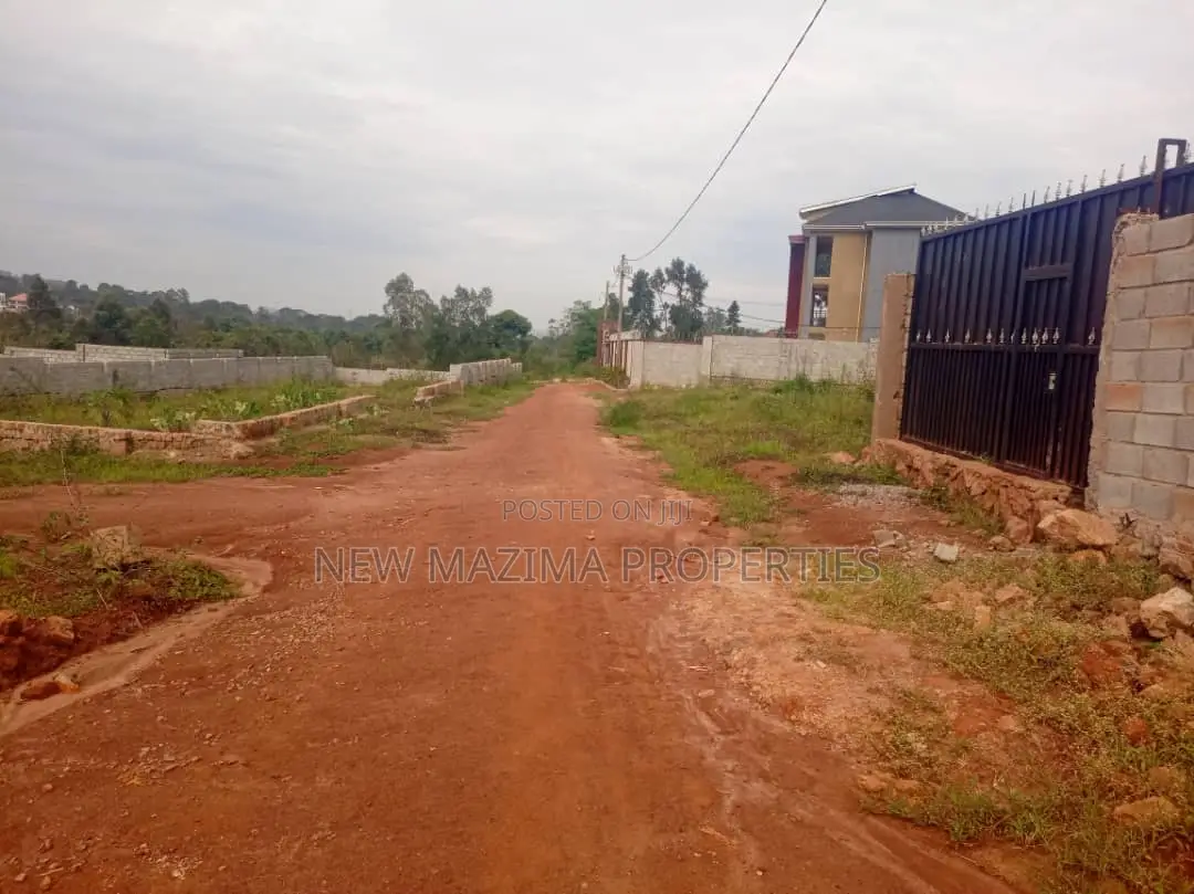 Very Beautiful Plot Rich Neighbors on Sale Kitende Ntebe Rd