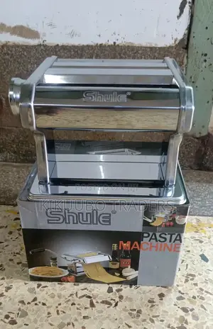 Spaghetti, Noodle and Pasta Maker Machine