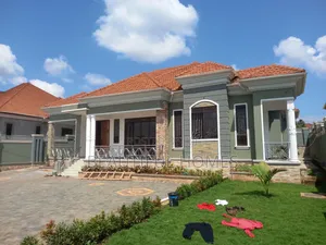 Furnished 5bdrm House in Najjera Tarmacked, Central Division for sale