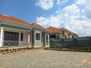 Furnished 5bdrm House in Najjera Tarmacked, Central Division for sale