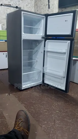 160 Litres Hisense Refrigerator Single Door.