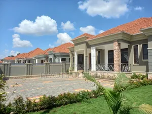 Furnished 5bdrm Bungalow in Najjera Gated Estate, Nakawa for sale
