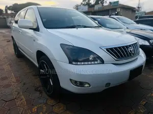 Toyota Harrier 2.4 2011 White