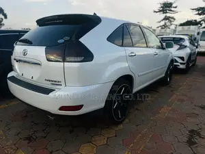 Toyota Harrier 2.4 2011 White
