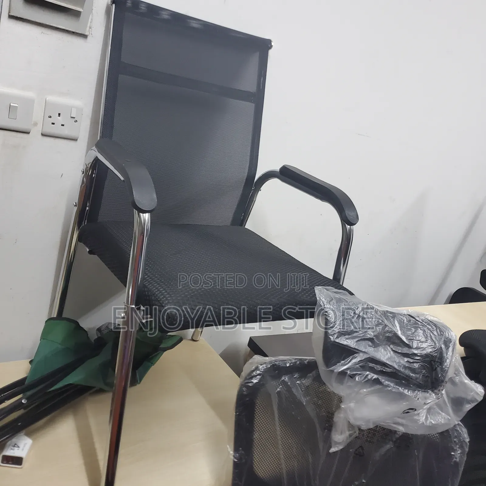 Visitors Waiting Chairs